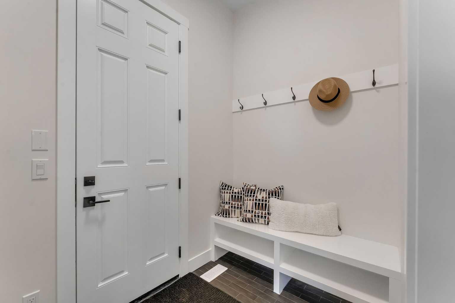 924 South Shore Terrace 