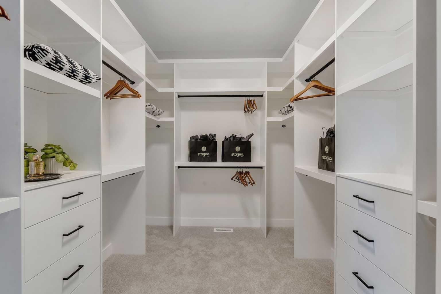 924 South Shore Terrace 