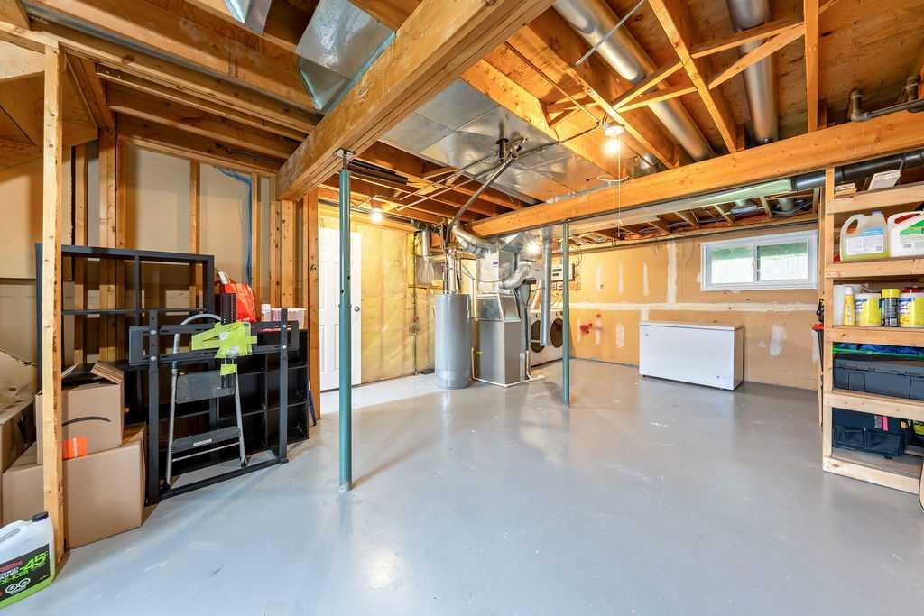 24, 73 Glenbrook Crescent 