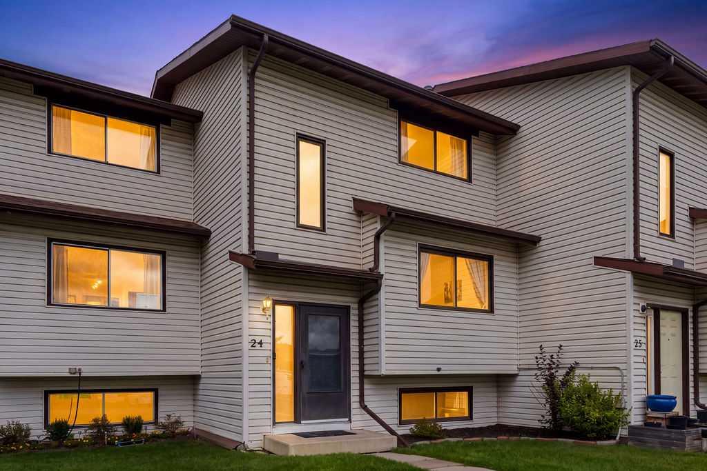 24, 73 Glenbrook Crescent 