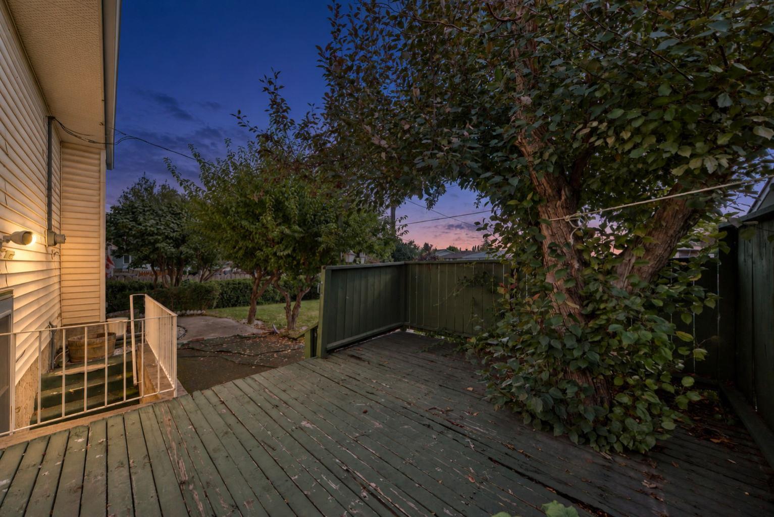 15 Maidstone Place NE