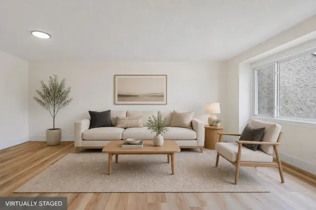 802, 700 Allen Street SE