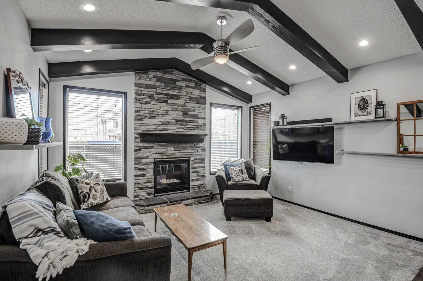 23 Cranberry Circle SE