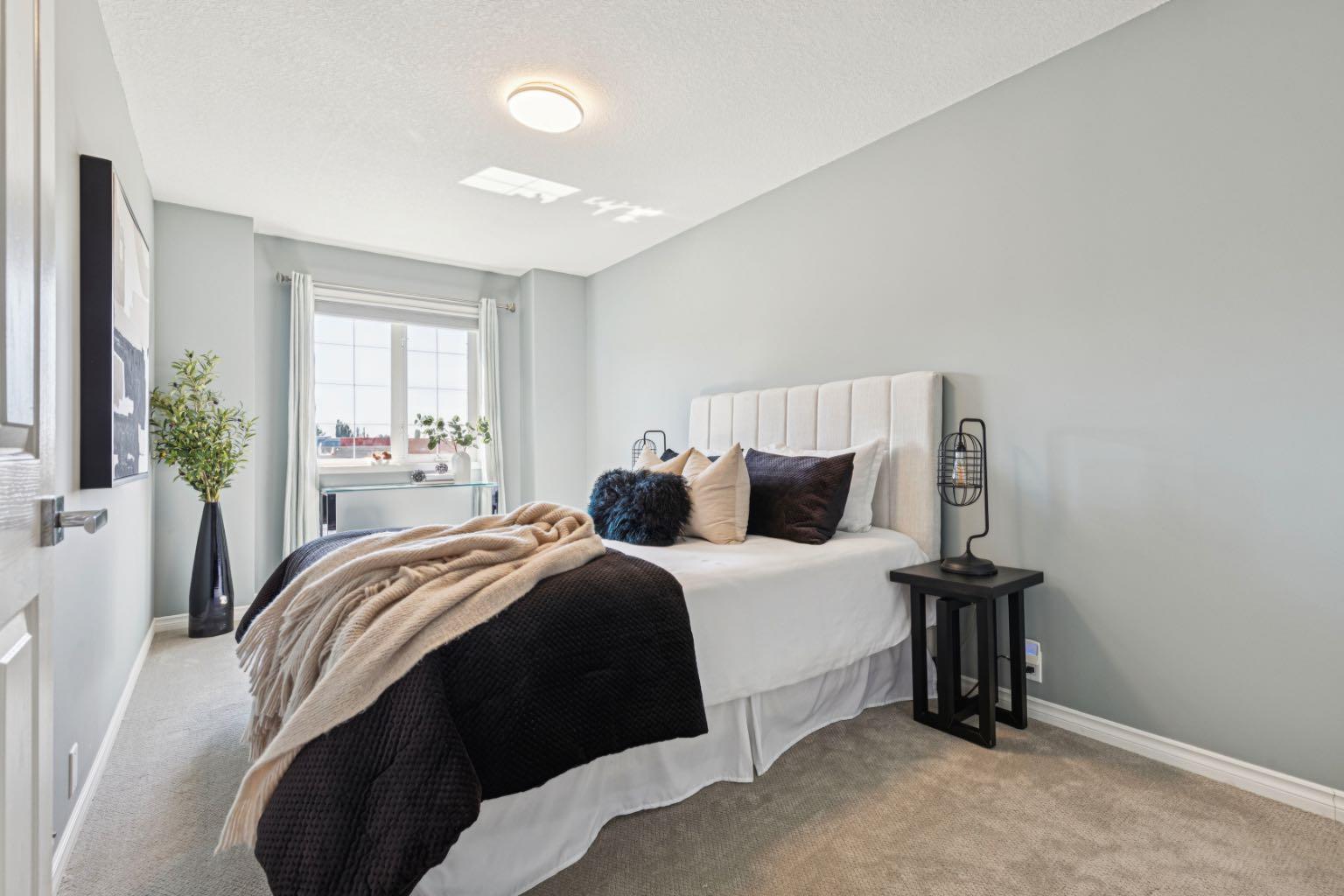 400 Sienna Park Drive SW