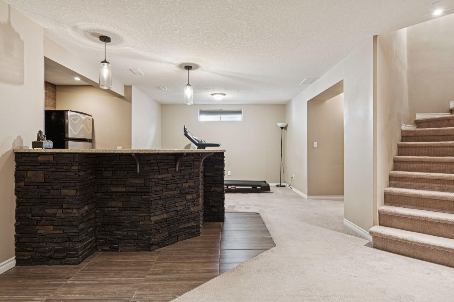 400 Sienna Park Drive SW