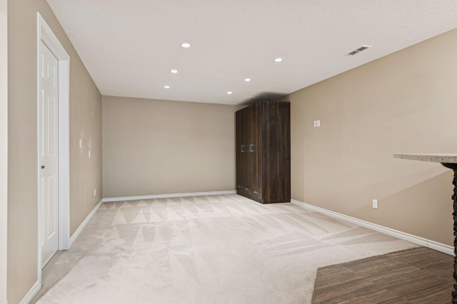 400 Sienna Park Drive SW