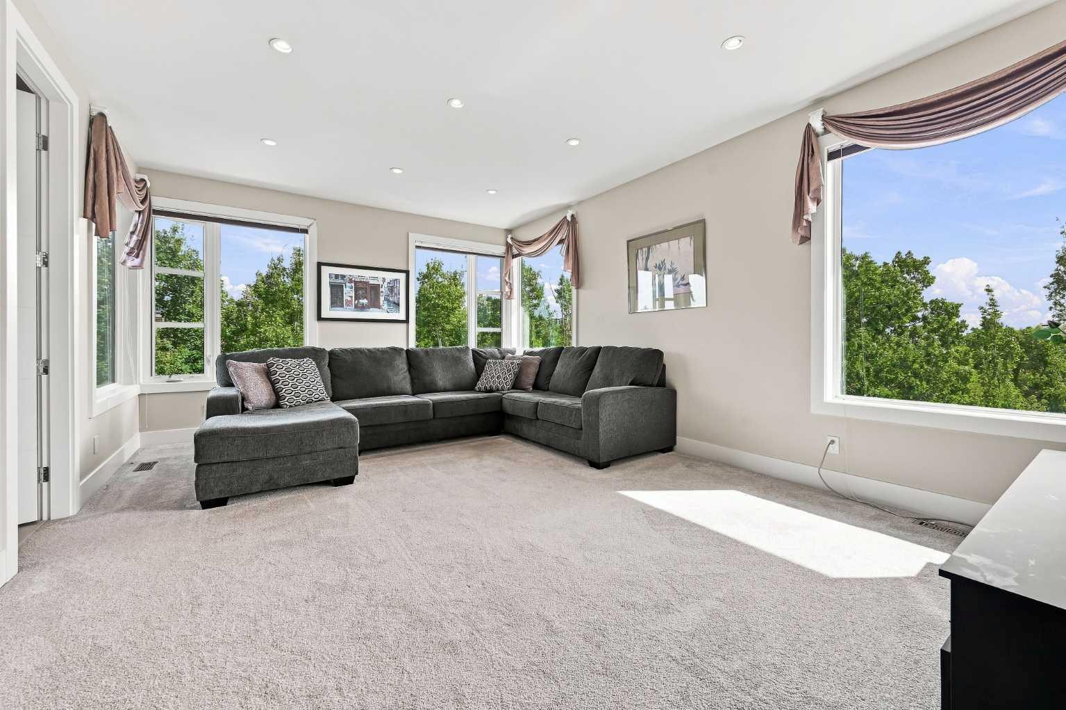 234 Fortress Bay SW