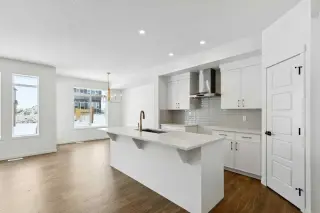175 Herron Landing NE