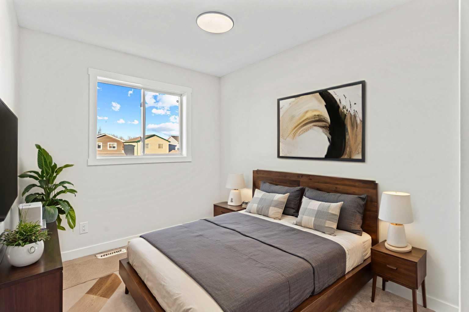 52 Martin Crossing Rise NE