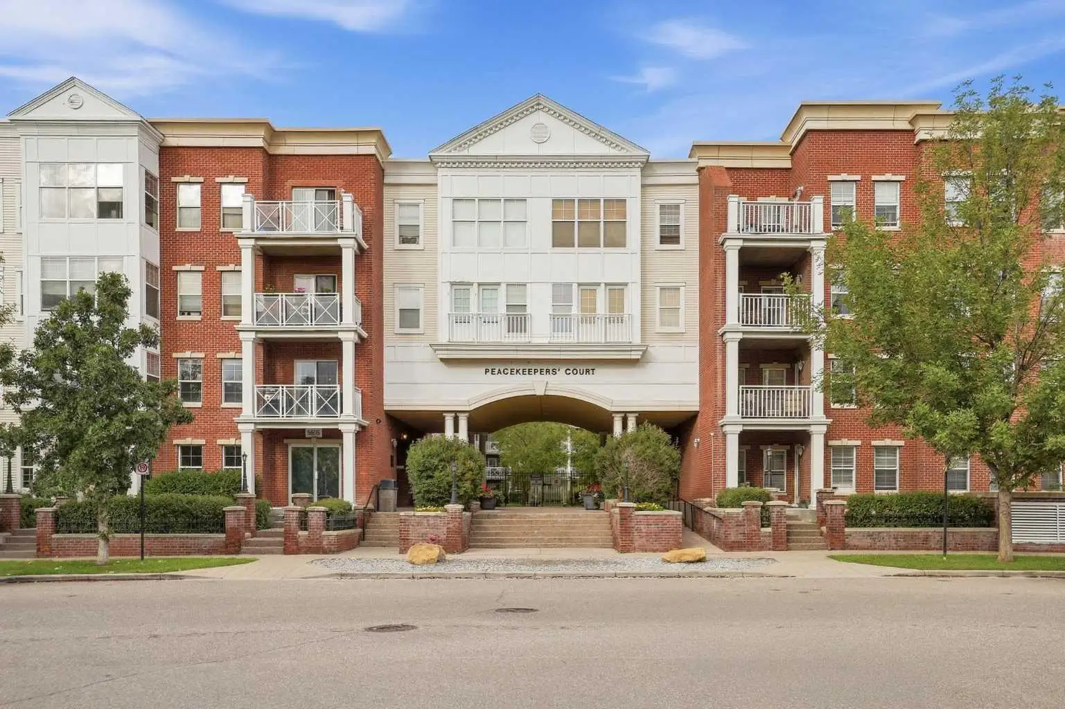 2412, 5605 Henwood Street SW