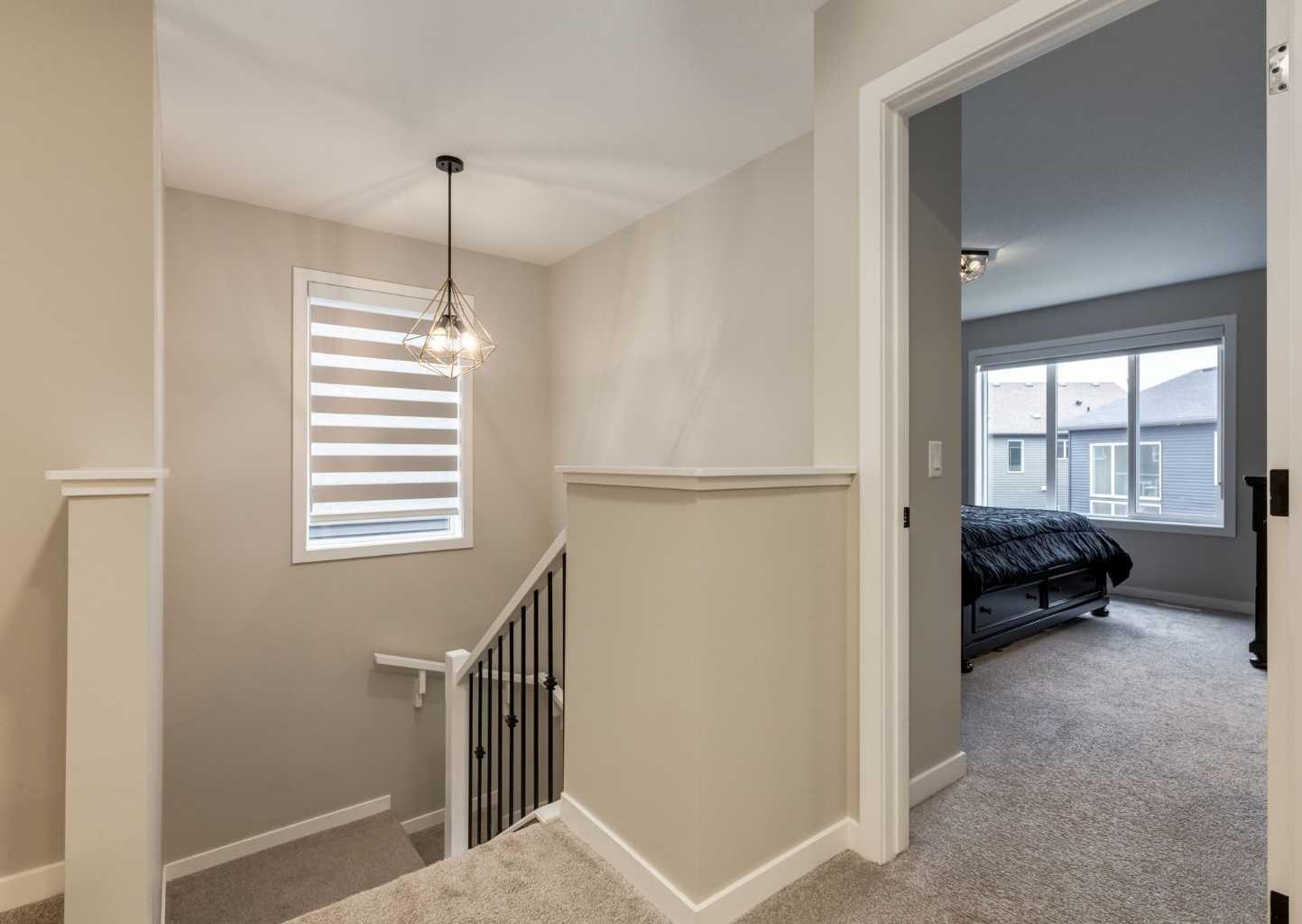 658 Creekmill Court SW