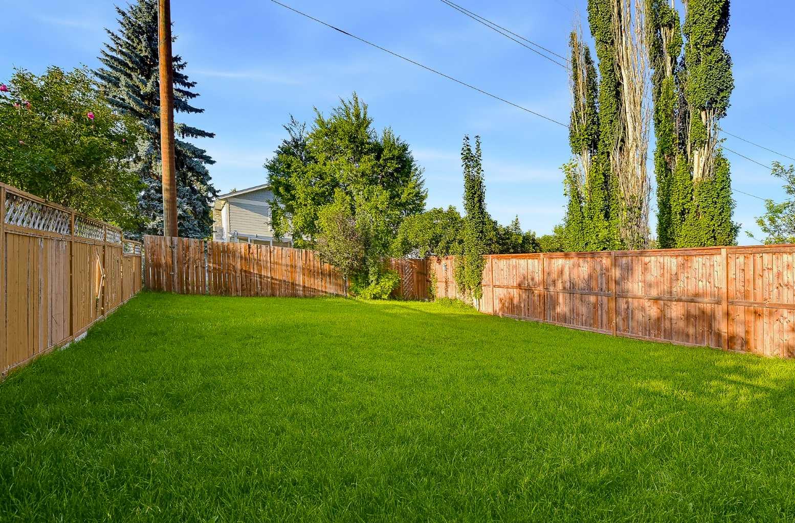 13 Shawglen Court SW