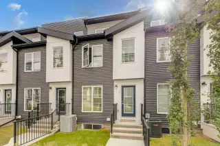 104, 474 Seton Circle SE