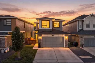 186 Cranbrook Park SE