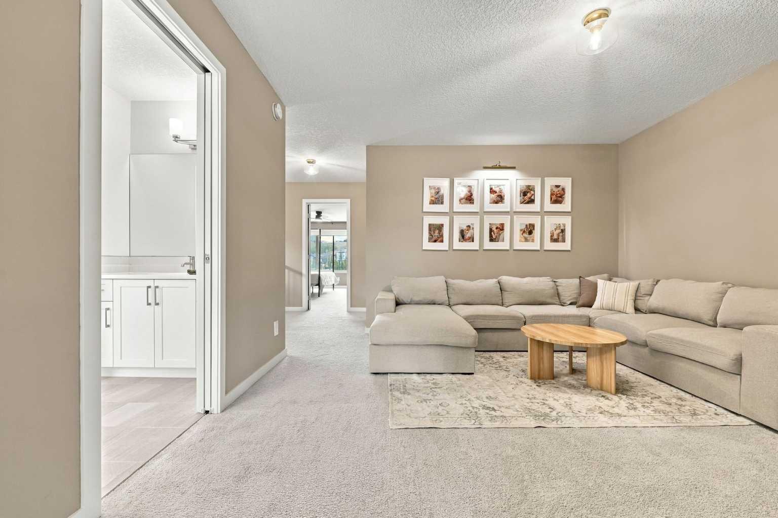 186 Cranbrook Park SE