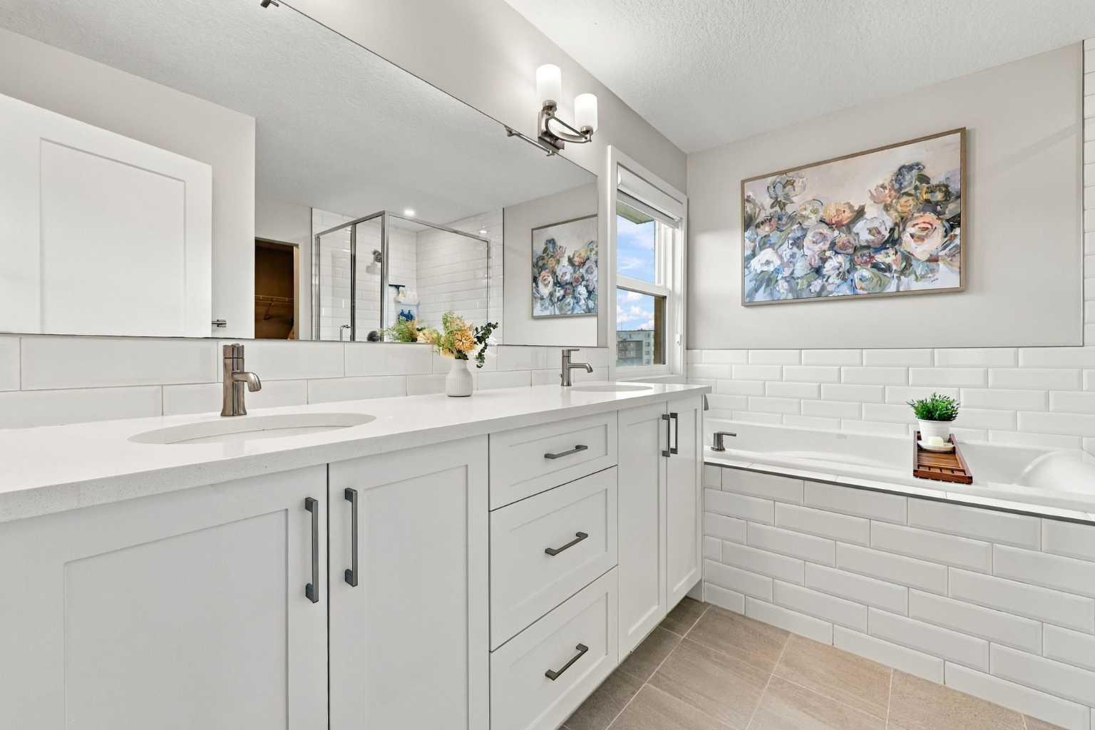 186 Cranbrook Park SE