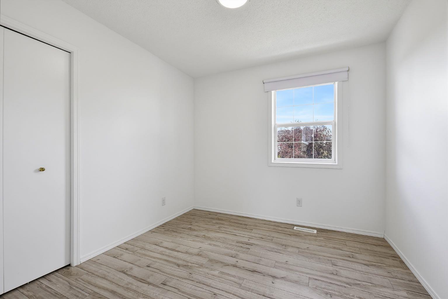 15 Coventry Link NE
