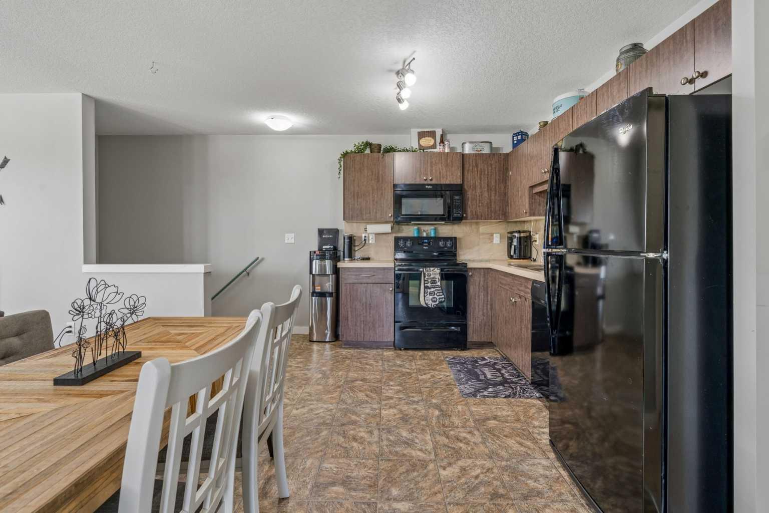 404, 250 Sage Valley Road NW
