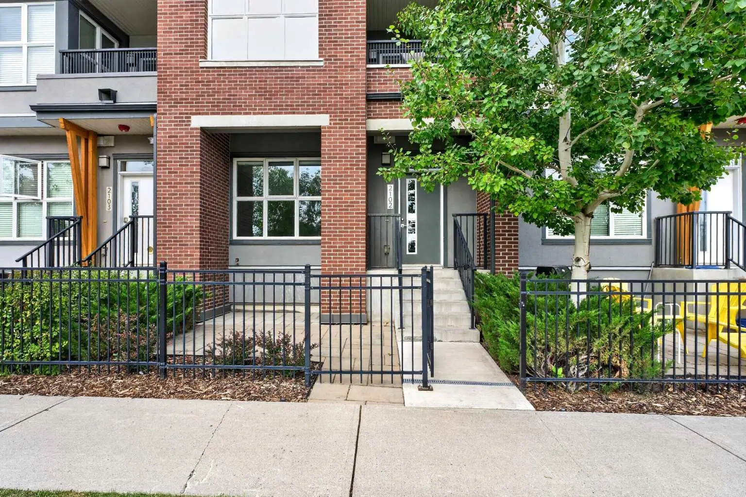 2102, 95 Burma Star Road SW