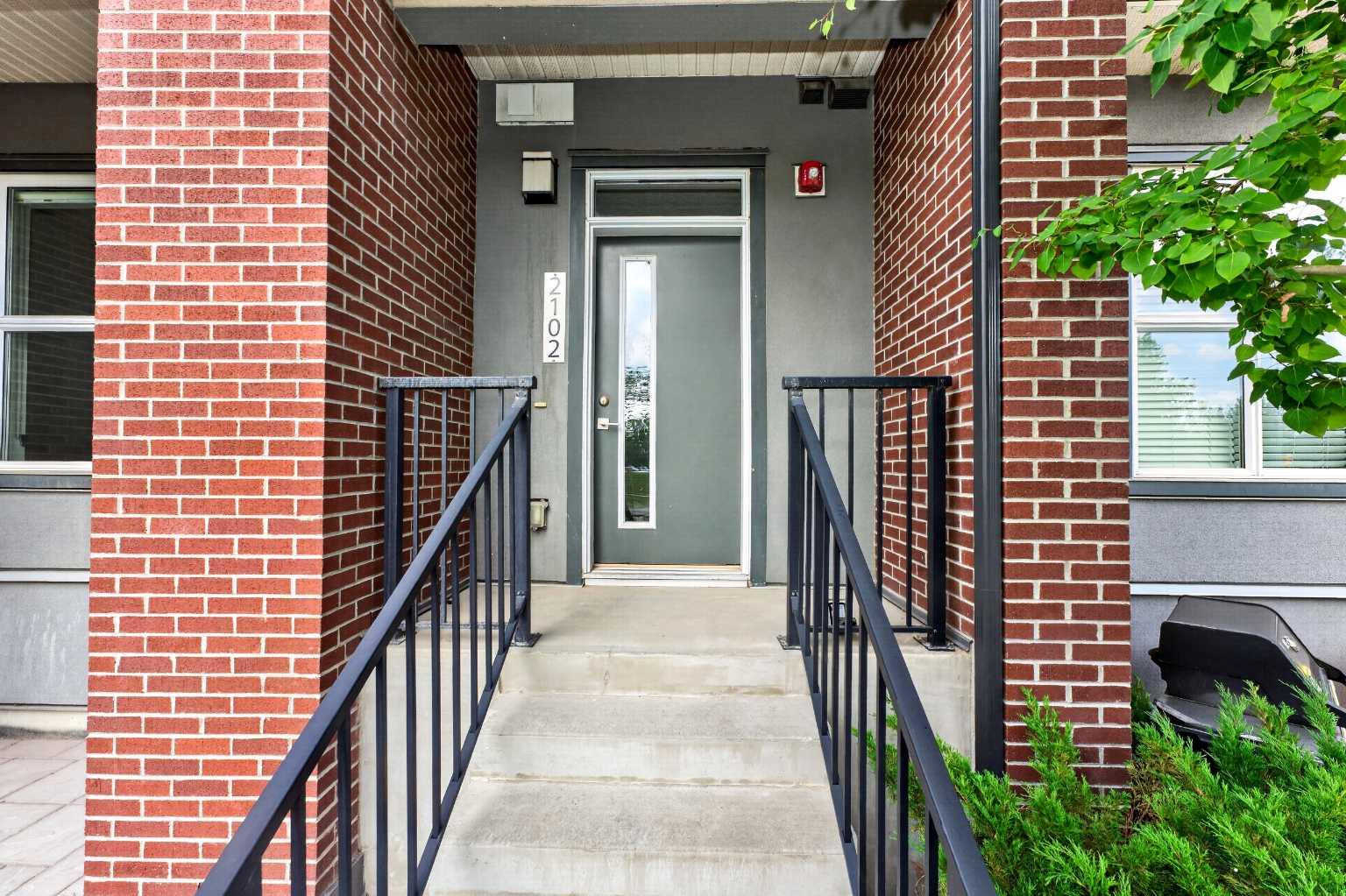 2102, 95 Burma Star Road SW
