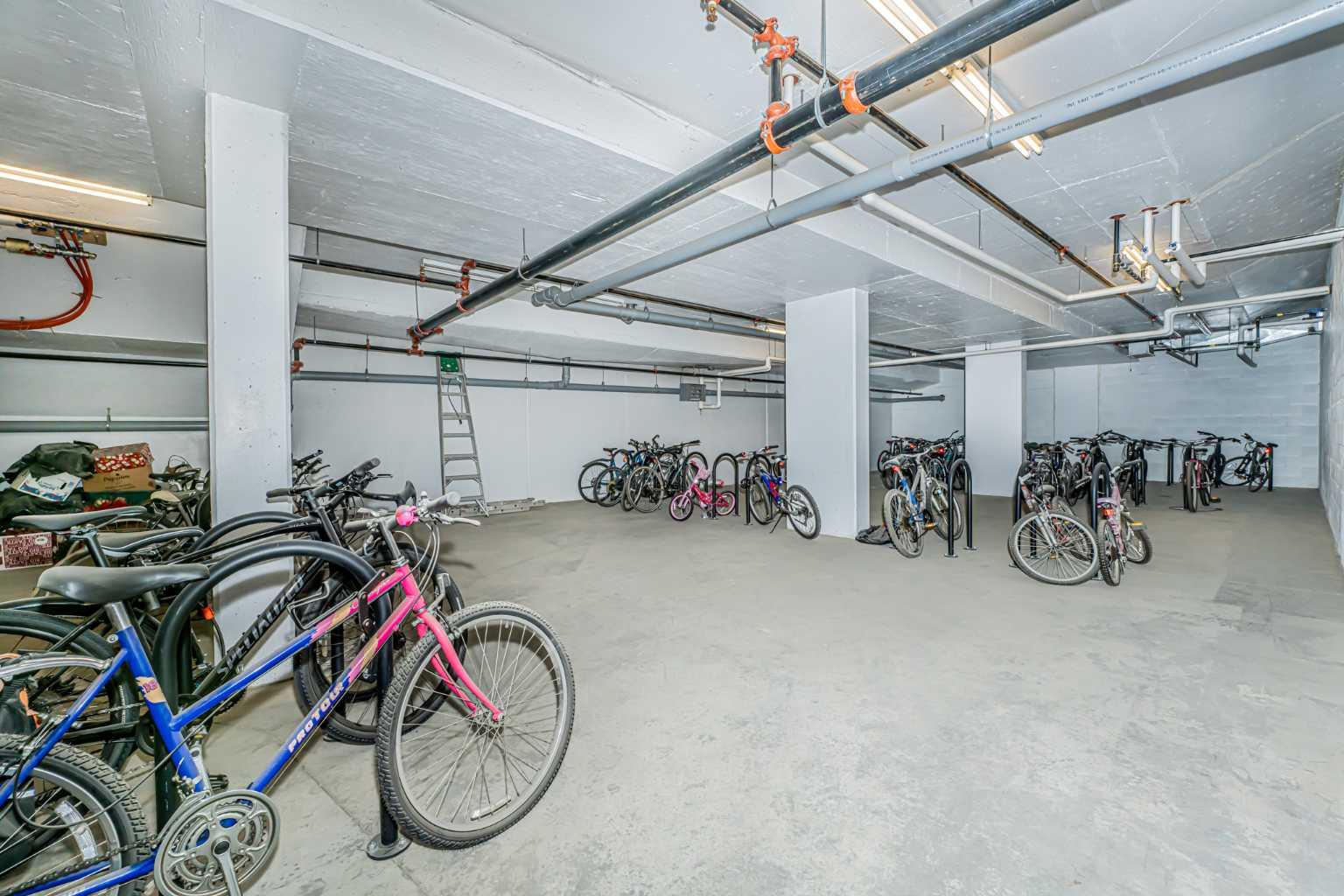 2102, 95 Burma Star Road SW