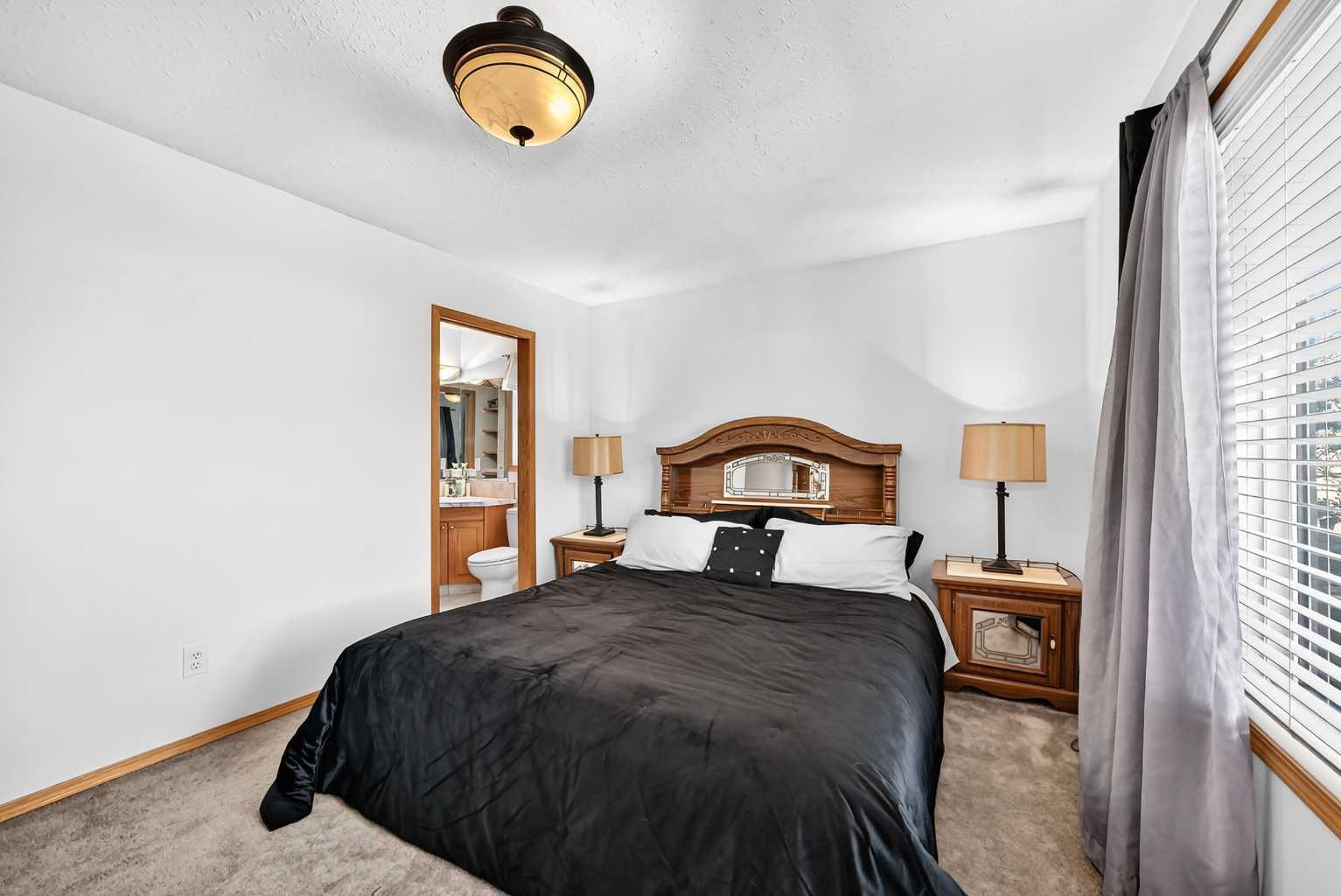 184 Douglas Ridge Green SE