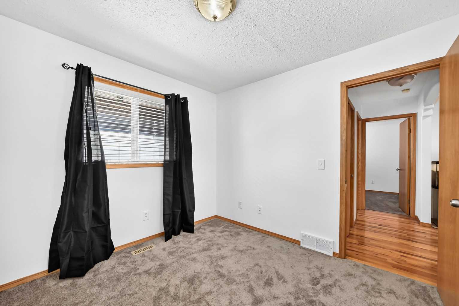 184 Douglas Ridge Green SE