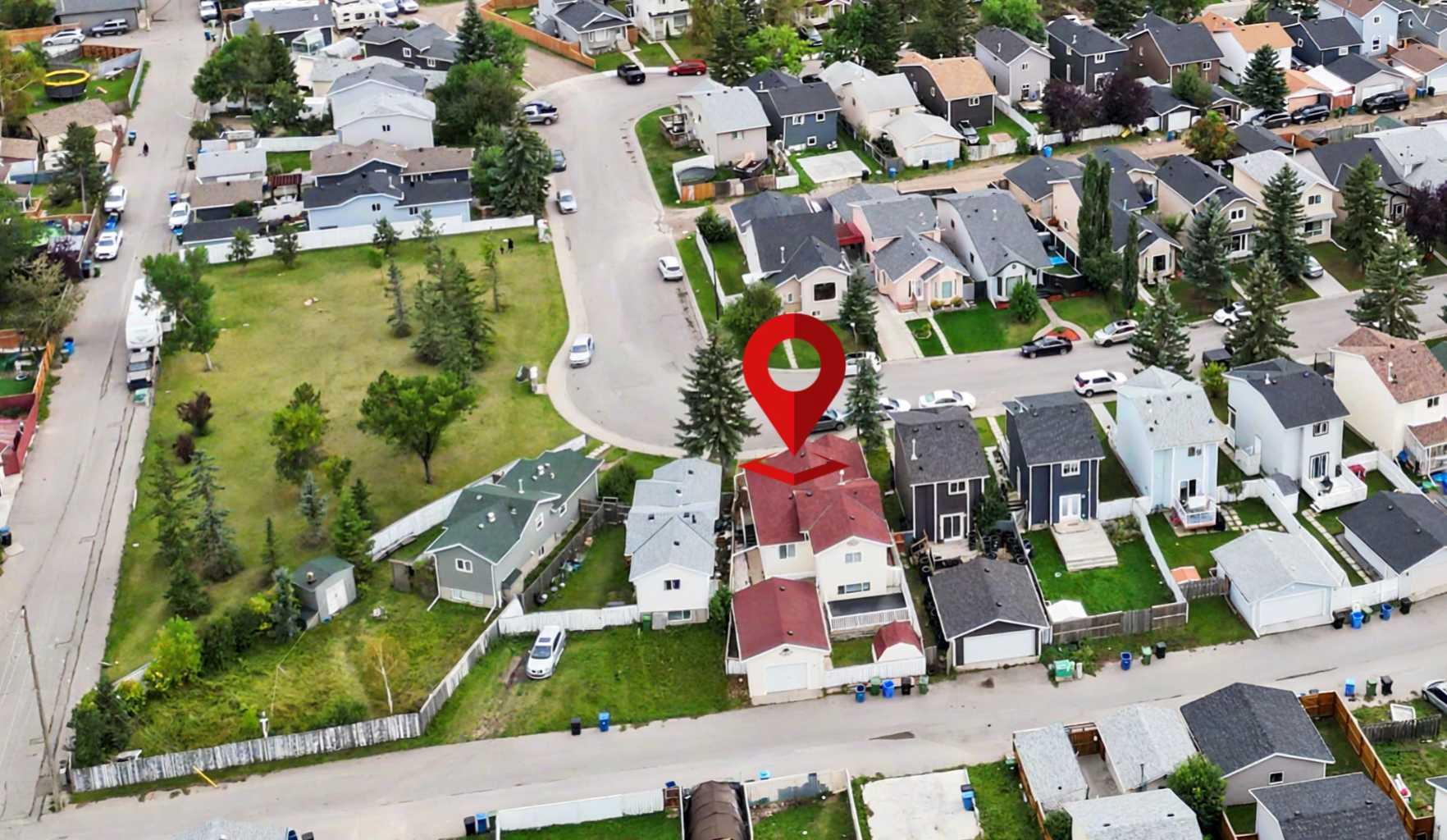 228 Taradale Close NE