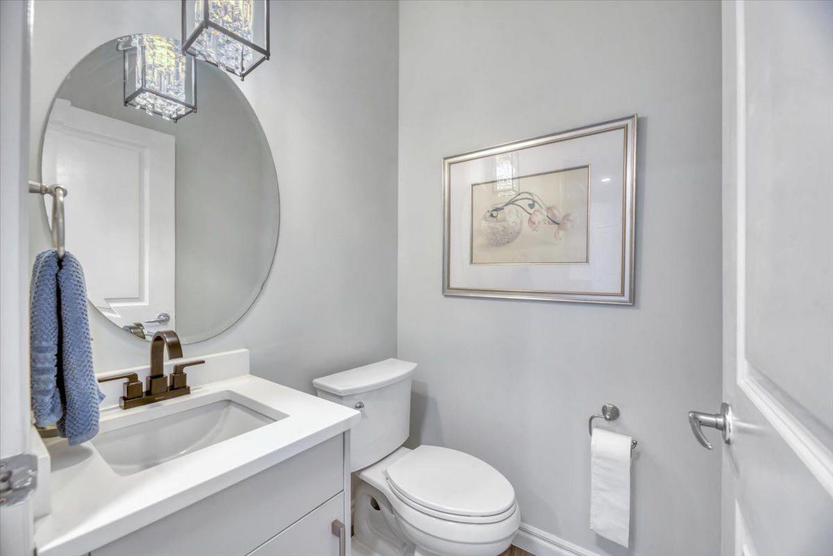 116 Chaparral Ravine View SE