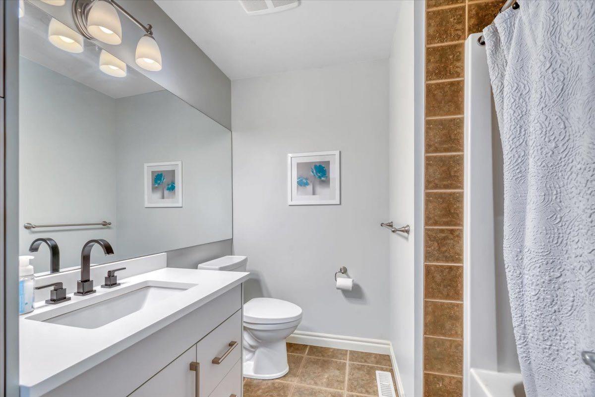 116 Chaparral Ravine View SE
