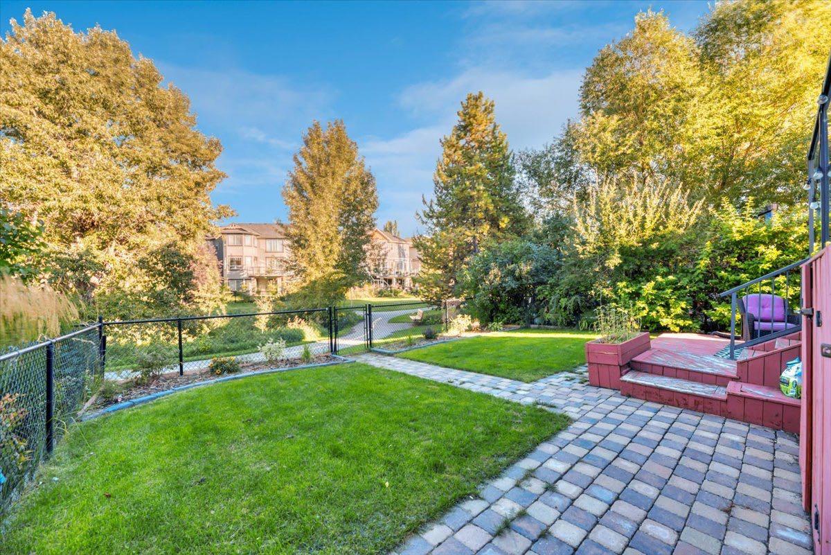 116 Chaparral Ravine View SE
