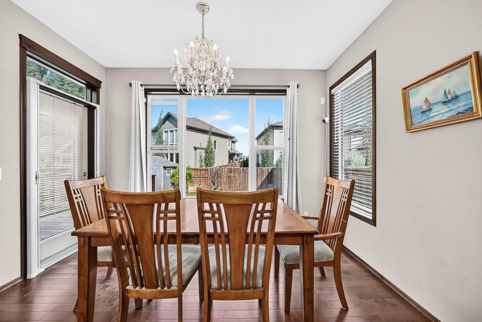 36 Auburn Bay Avenue SE