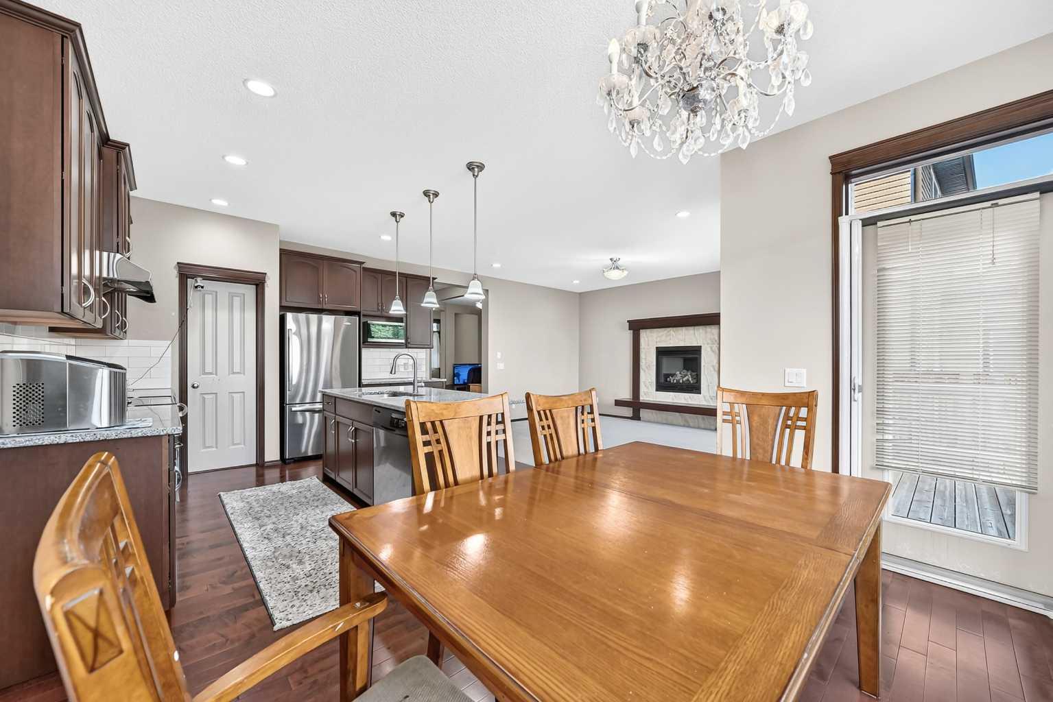 36 Auburn Bay Avenue SE