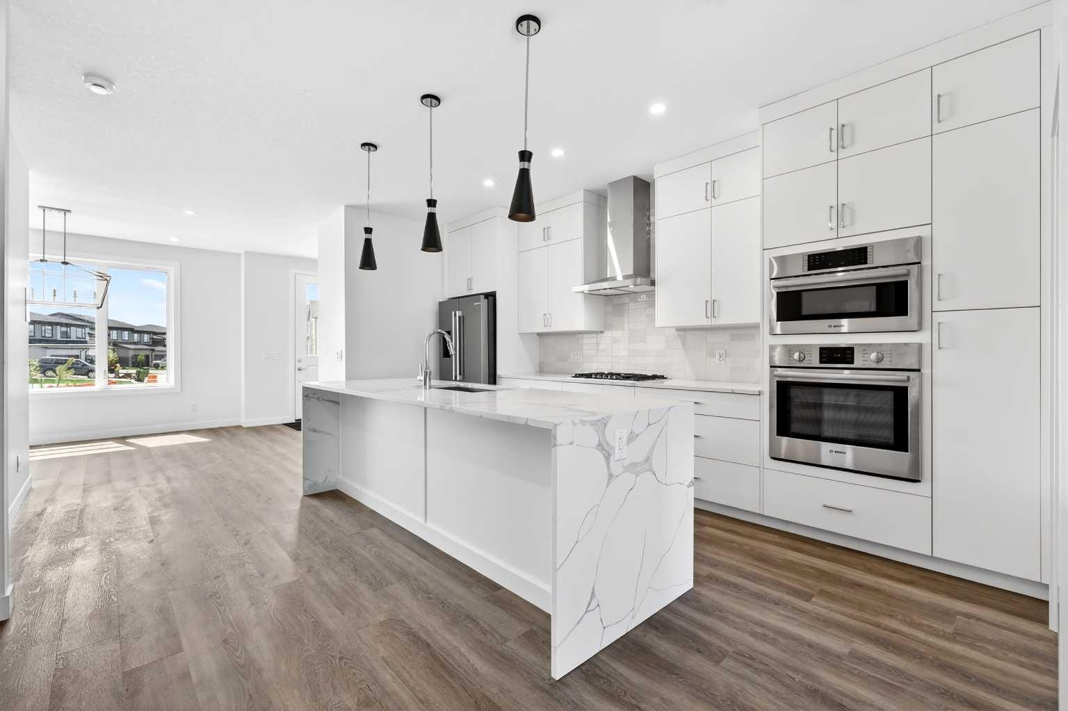 1109 Sailfin Heath  