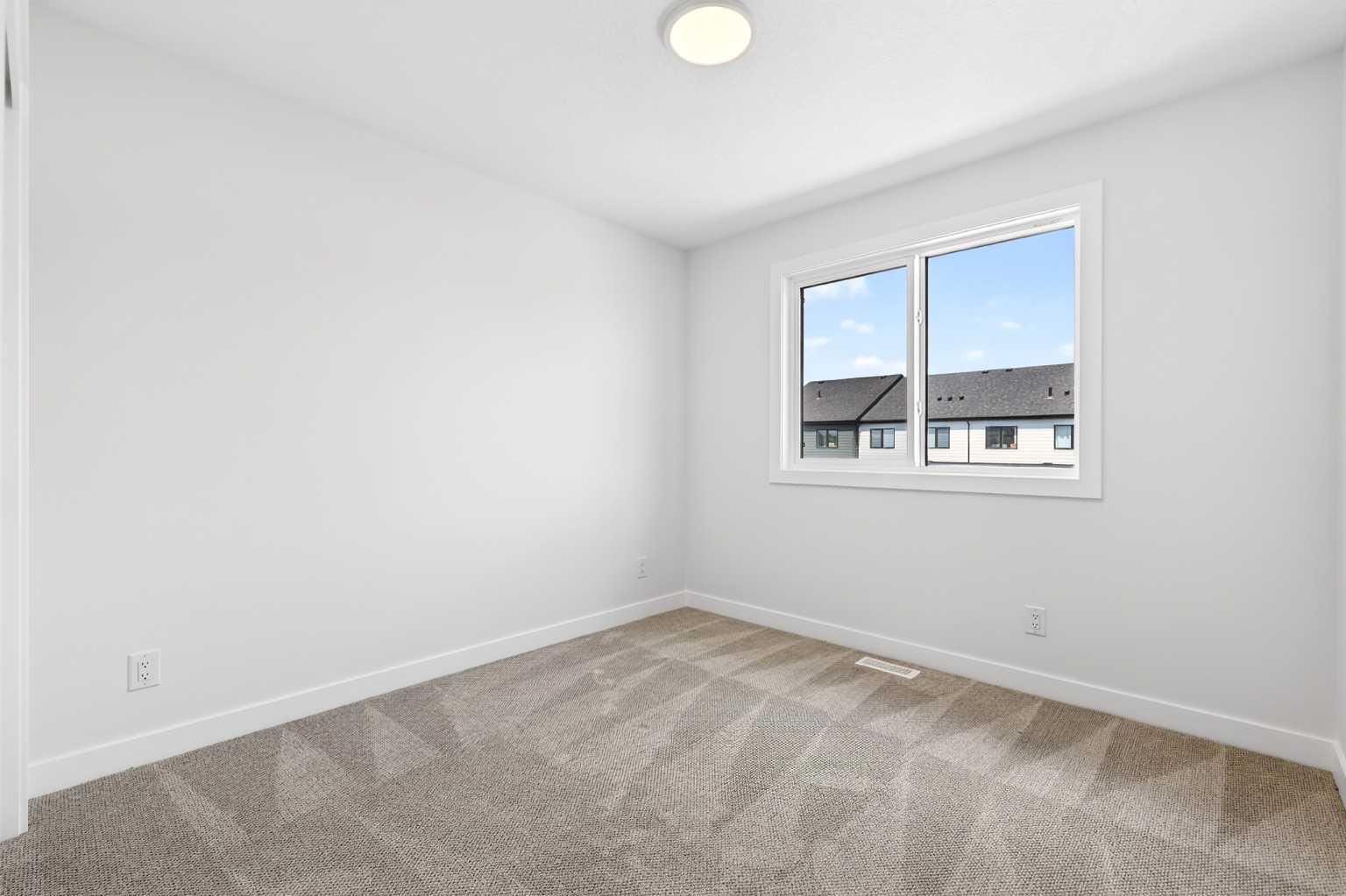 1109 Sailfin Heath  