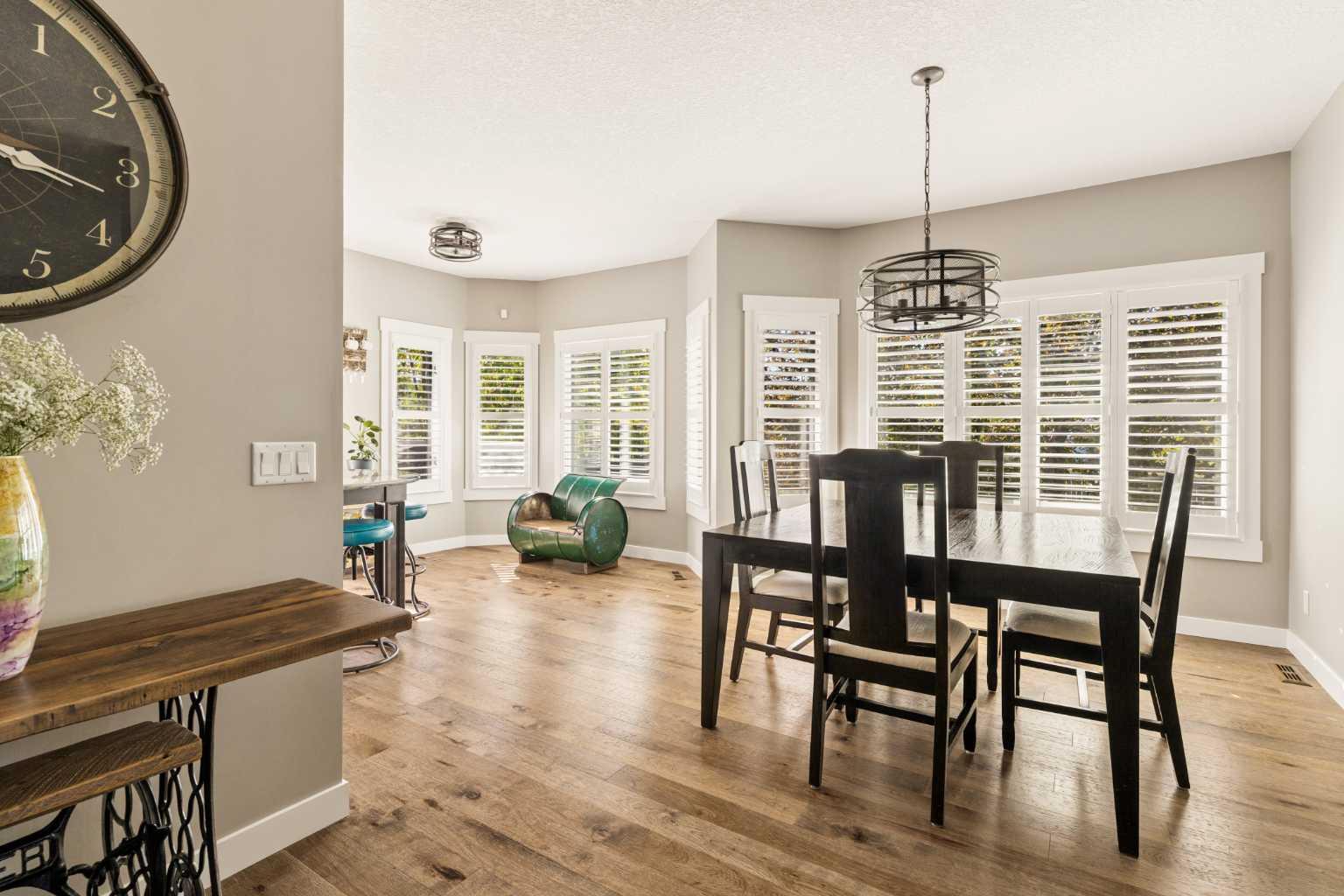 246 Woodpark Green SW