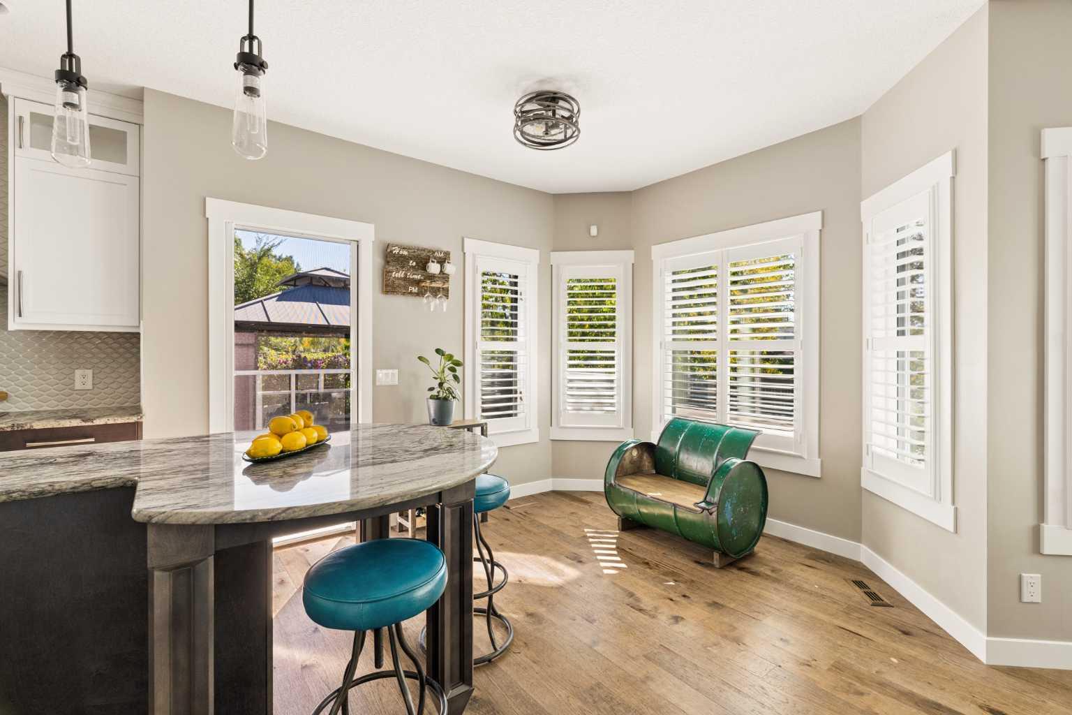 246 Woodpark Green SW