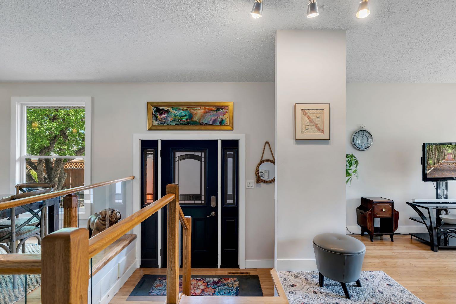 6316 Crowchild Trail SW