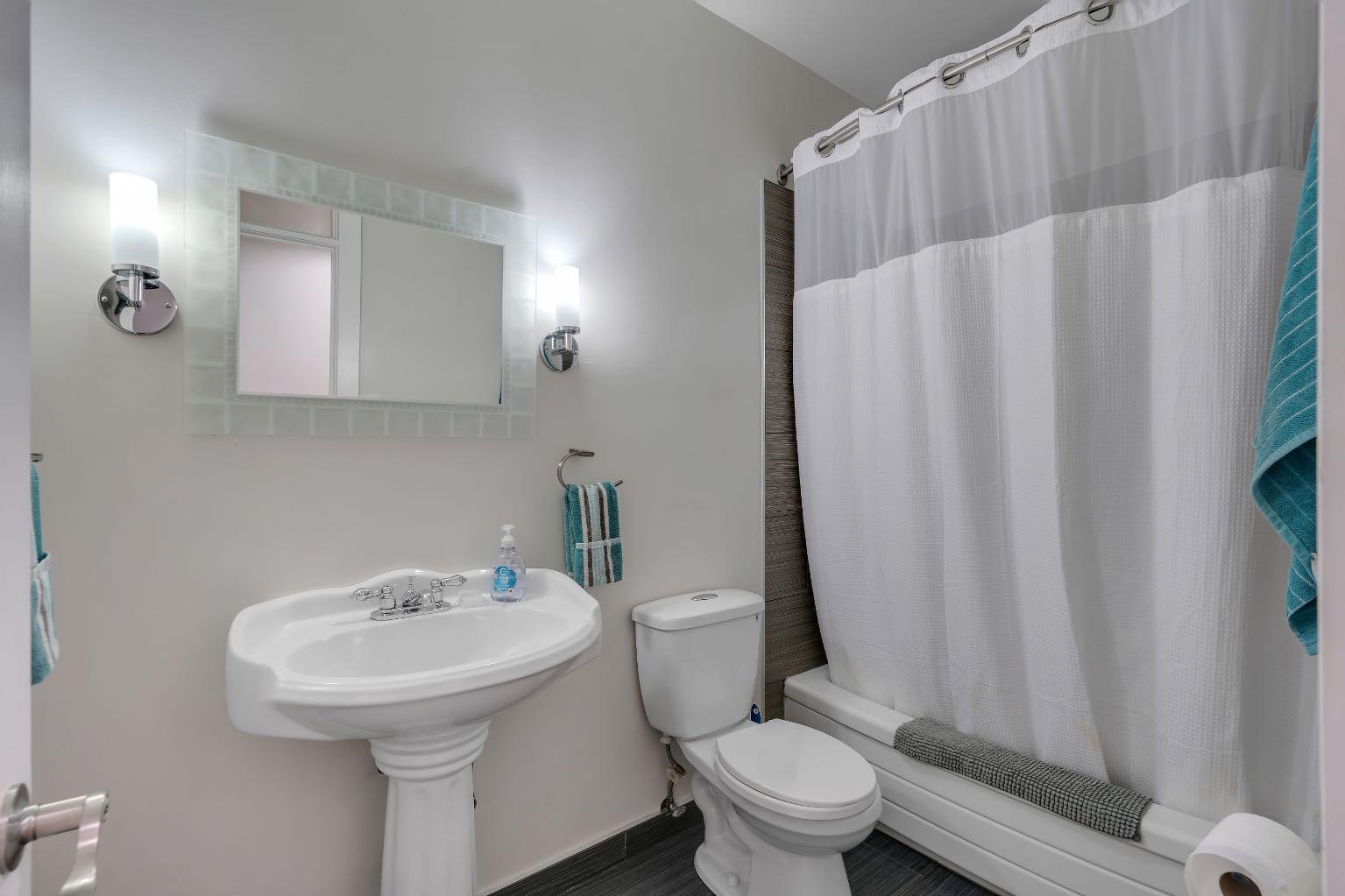 6316 Crowchild Trail SW