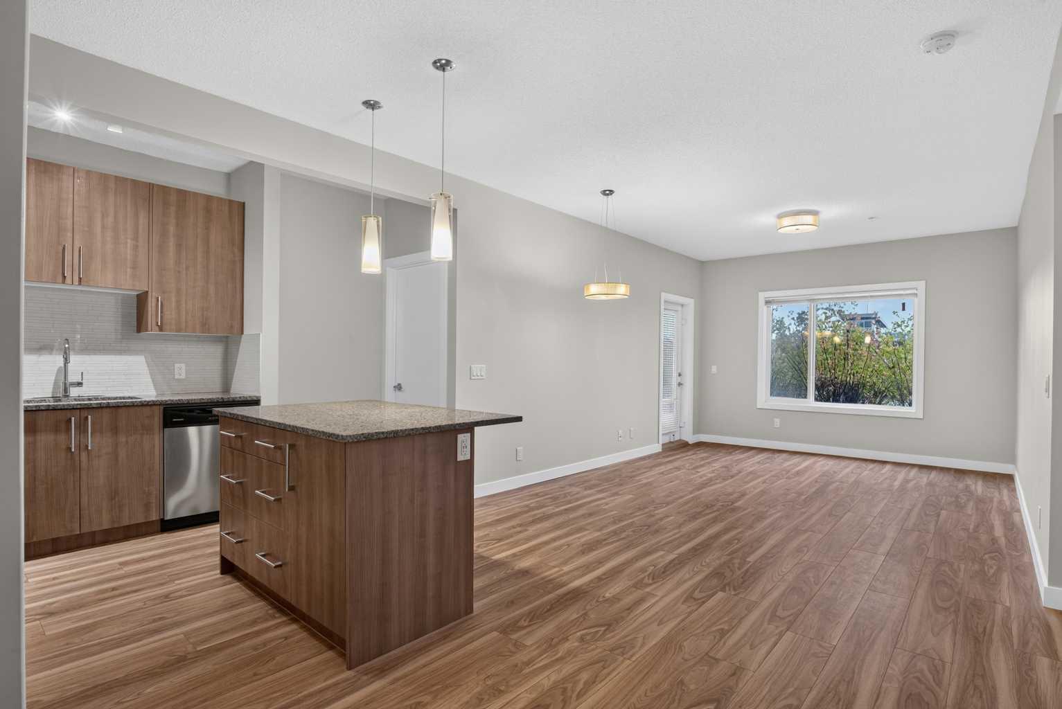 7, 4 Sage Hill Terrace NW