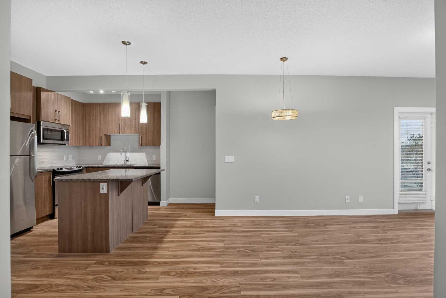 7, 4 Sage Hill Terrace NW