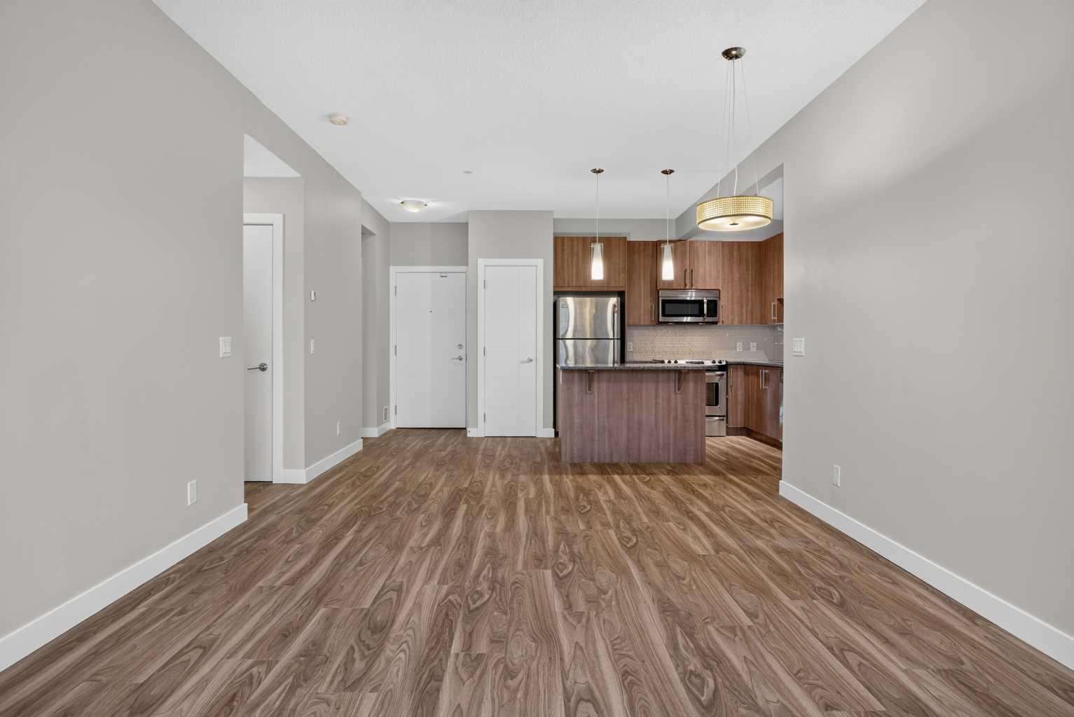 7, 4 Sage Hill Terrace NW