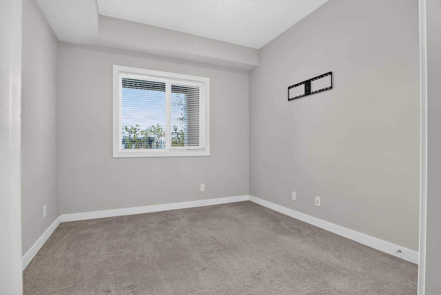 7, 4 Sage Hill Terrace NW