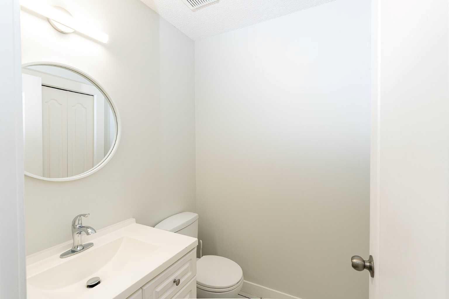270 Somerside Park SW