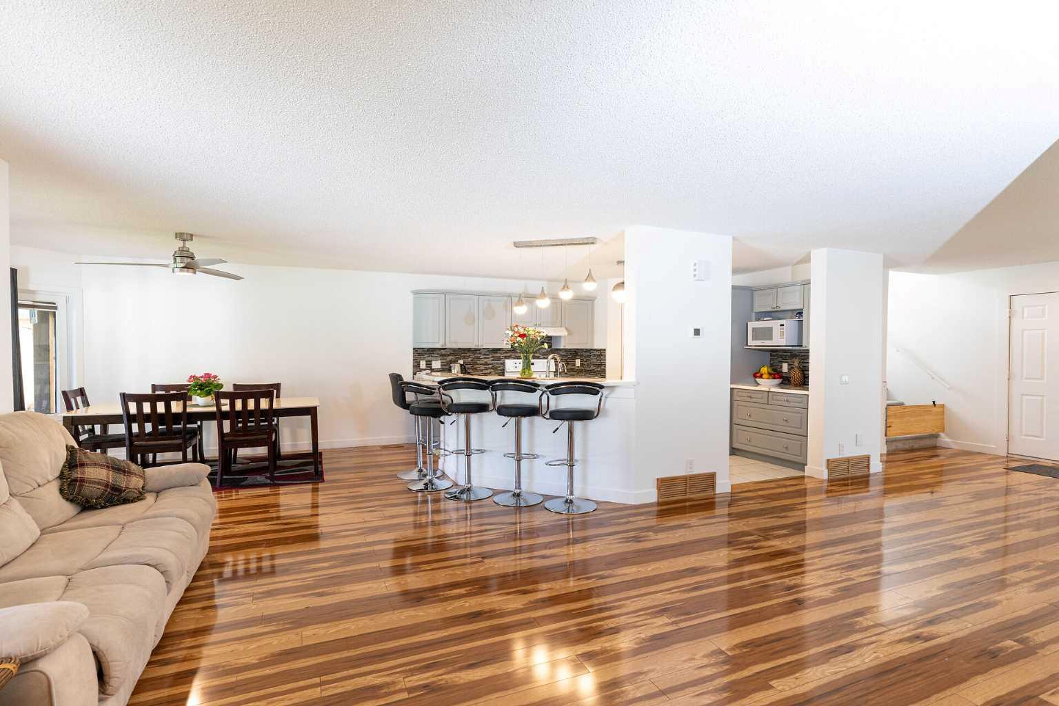 270 Somerside Park SW