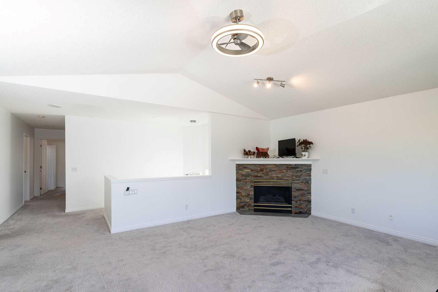 270 Somerside Park SW