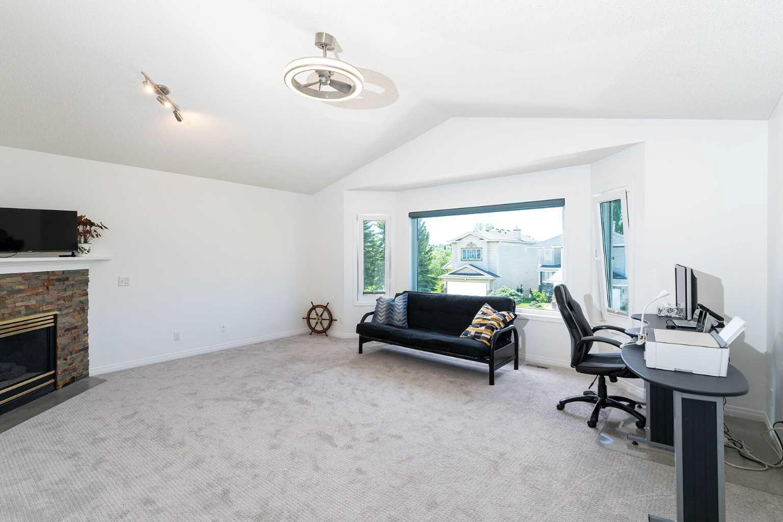 270 Somerside Park SW