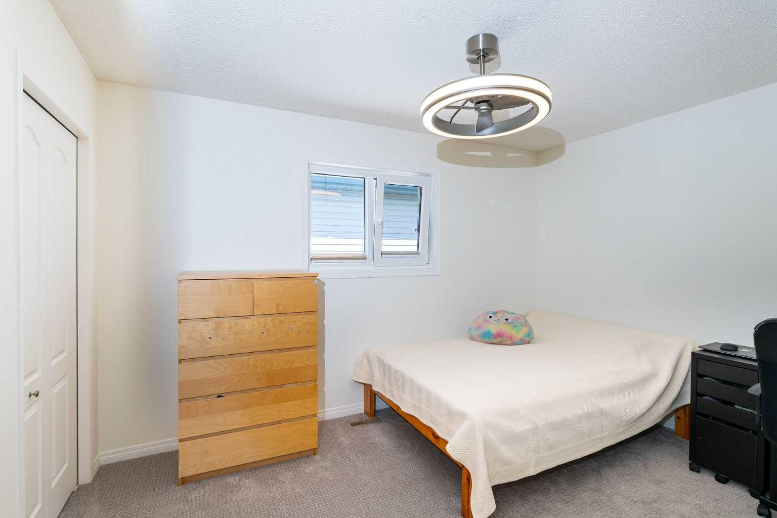 270 Somerside Park SW