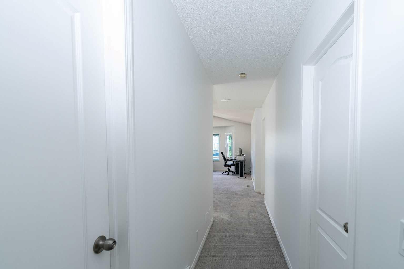 270 Somerside Park SW