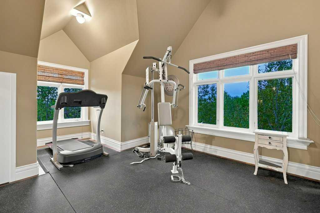 15 Welland Rise 